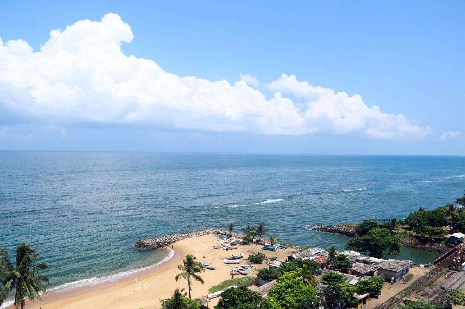 Global Towers Hotel&Apartments Colombo Buitenkant foto